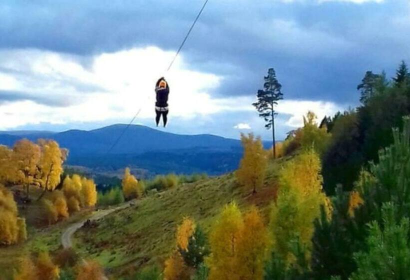 Cool, Cosy Cottage In The Heart Of The Highlands