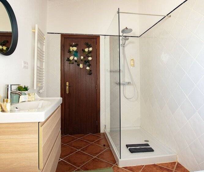 Cosy Farmhouse Quinta Da Eira 140 Years Old