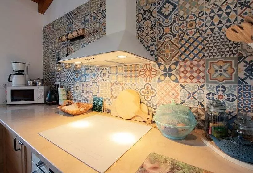 Cosy Farmhouse Quinta Da Eira 140 Years Old