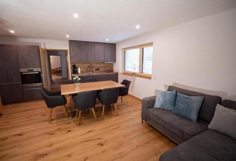 فندق Burtscherhof In Braz