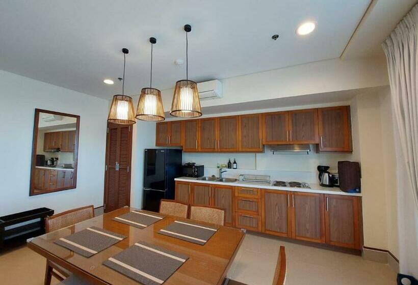 3 Br / 2ba Anvaya Cove Courtyard Unit