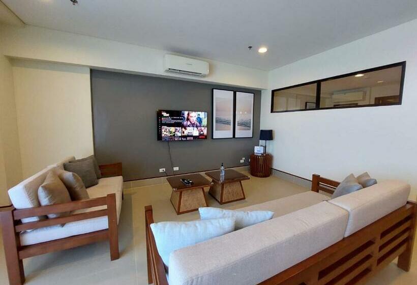 3 Br / 2ba Anvaya Cove Courtyard Unit