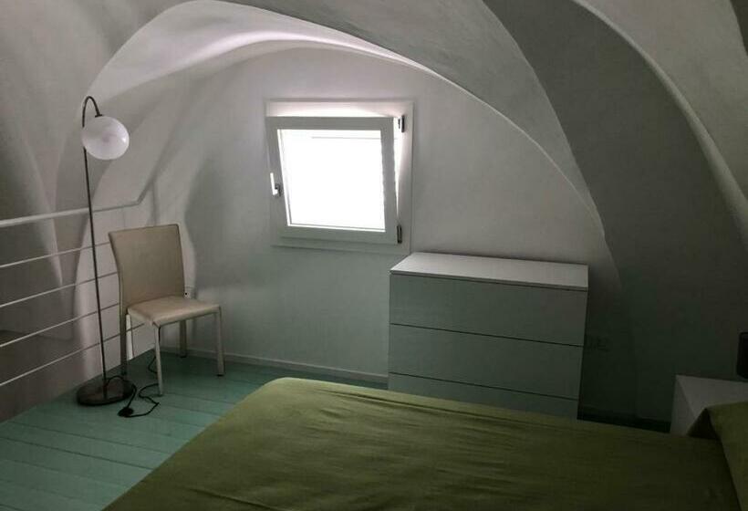 Deliziosa Casa Vacanze Con Giardino 4 Posti Letto