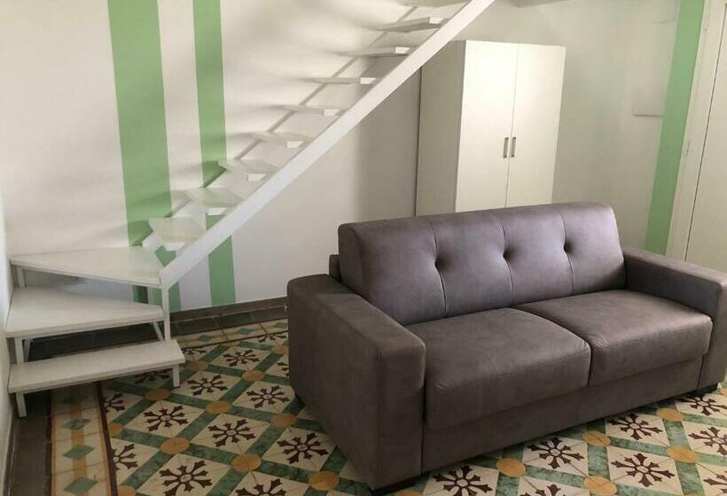 Deliziosa Casa Vacanze Con Giardino 4 Posti Letto