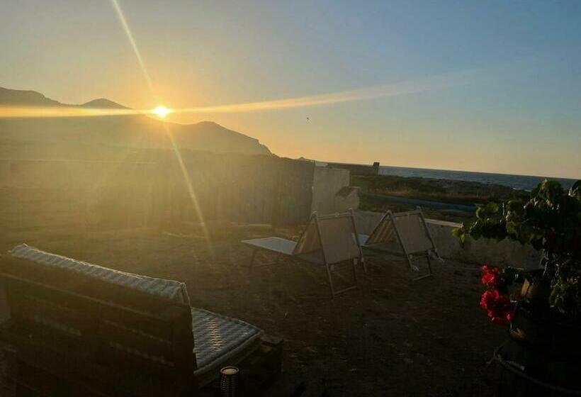 La Finestra A Tramontana