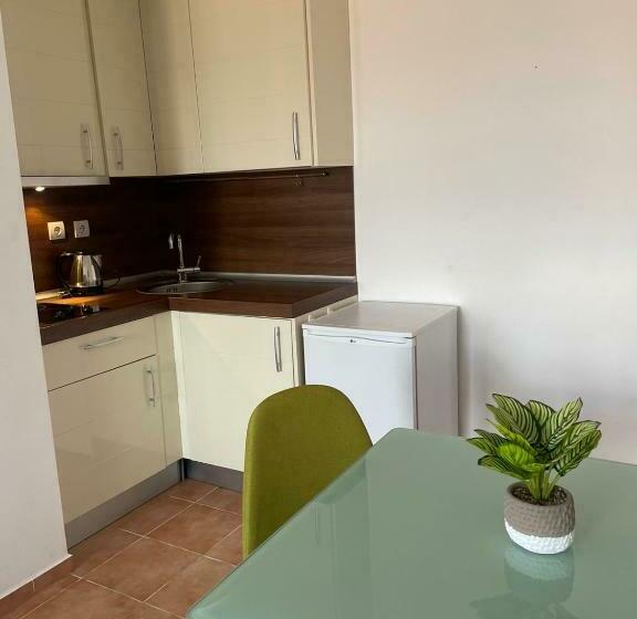 Marina Cape Sp Private Apartments