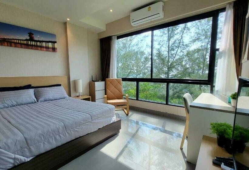 Naithorn Beach Place