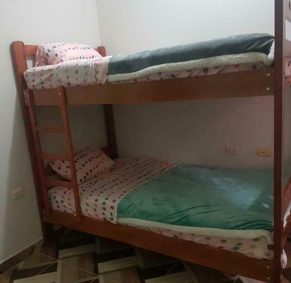 פנסיון Brother´s International Backpackers