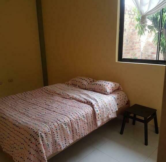 פנסיון Brother´s International Backpackers