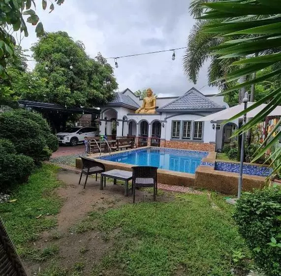 The Golden Buddha Villa