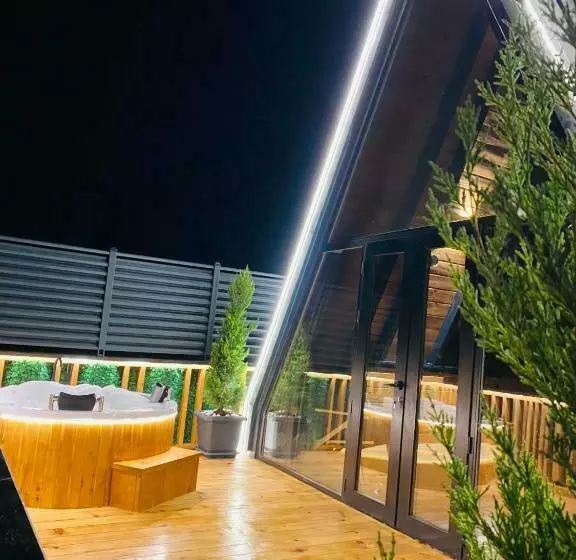 تختخواب و صبحانه Vadiyebak Bungalov