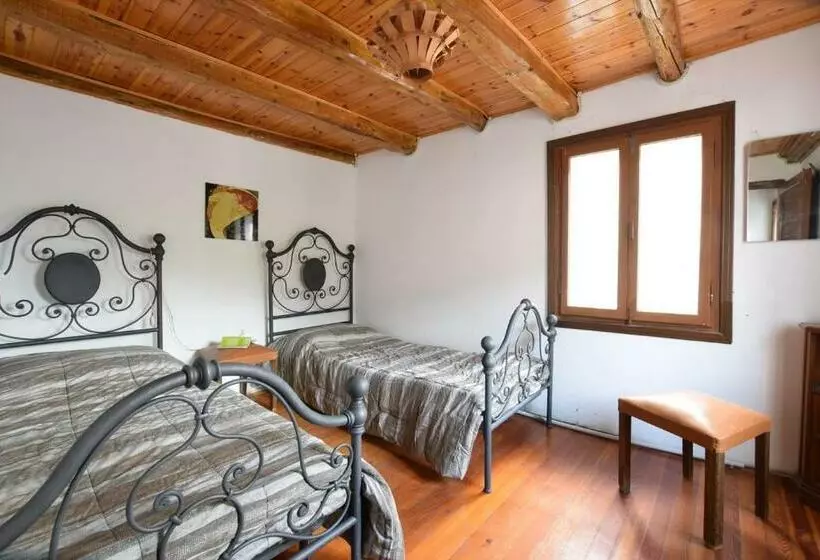 Borgo Zei
