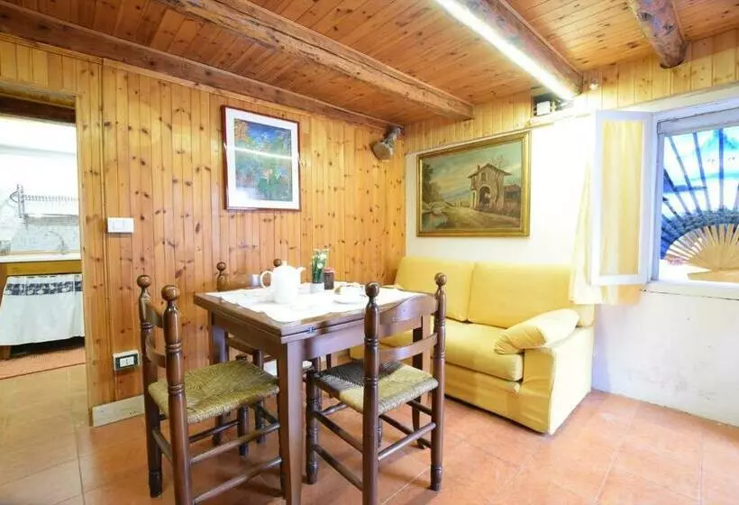 Borgo Zei