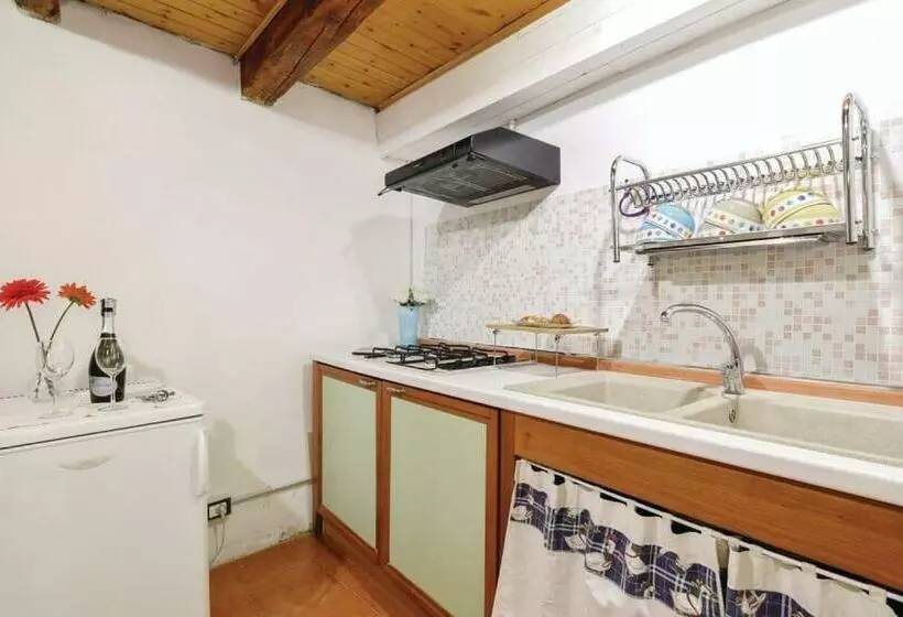 Borgo Zei