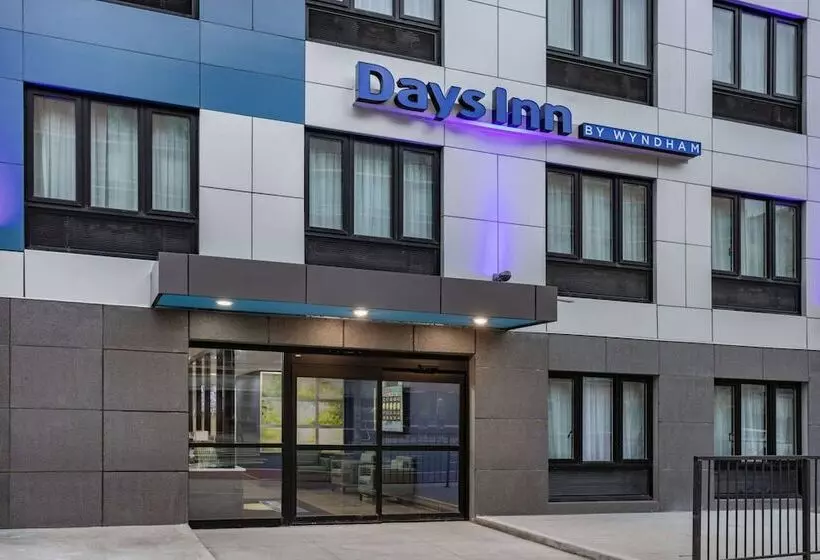 Hotelli Days Inn By Wyndham Bronx Nyc