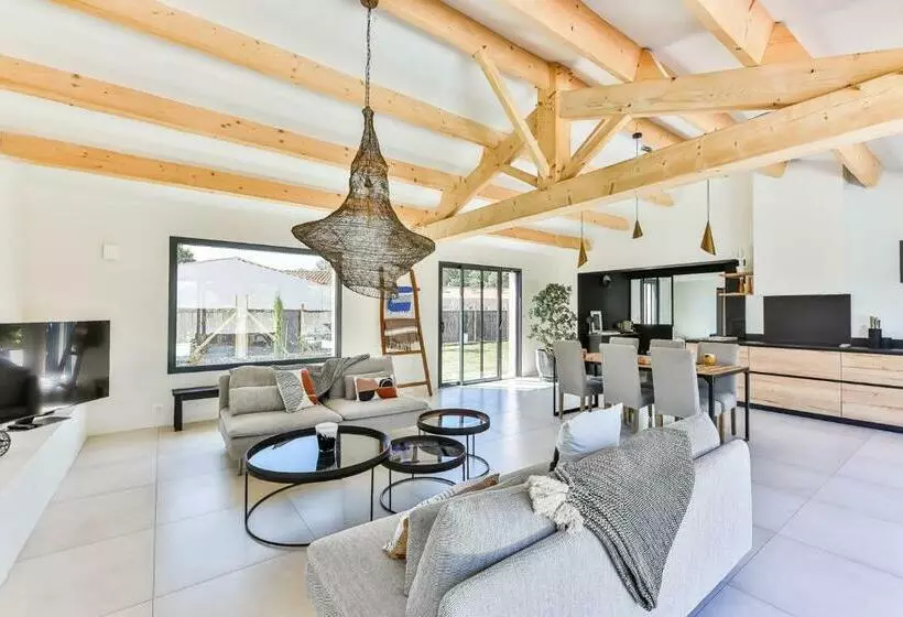 Chiron Reculeau   Maison Avec Piscine