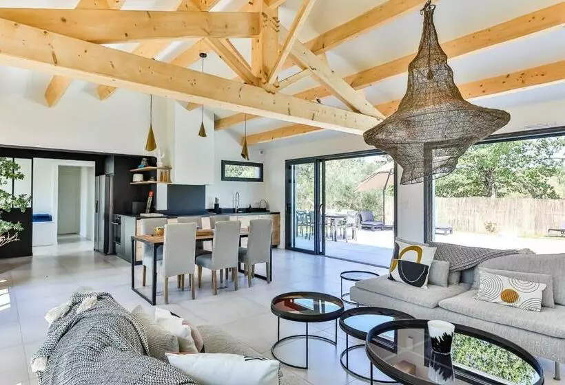 Chiron Reculeau   Maison Avec Piscine