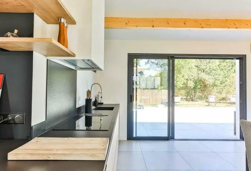 Chiron Reculeau   Maison Avec Piscine