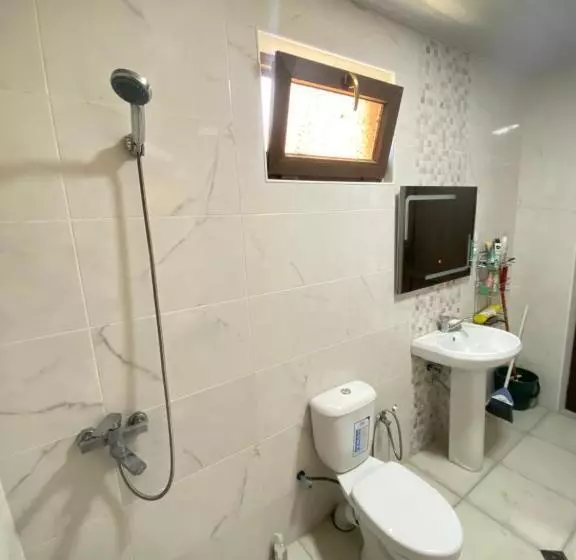 پانسیون Andro S Guesthouse