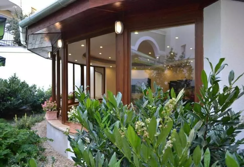 ベッドアンドブレックファースト A Bárány