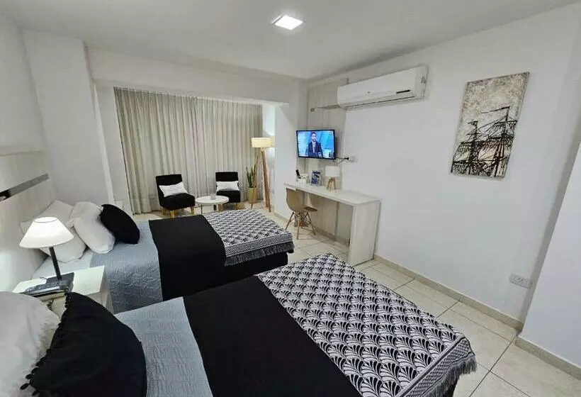 Diseño Y Confort Monoambiente A Pasos Del Río!