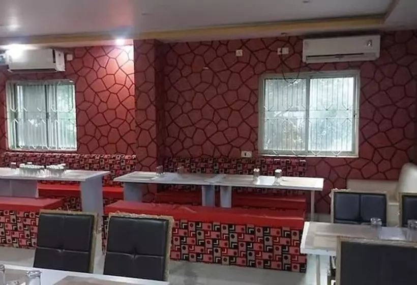 Fabhotel Buddha Saalt