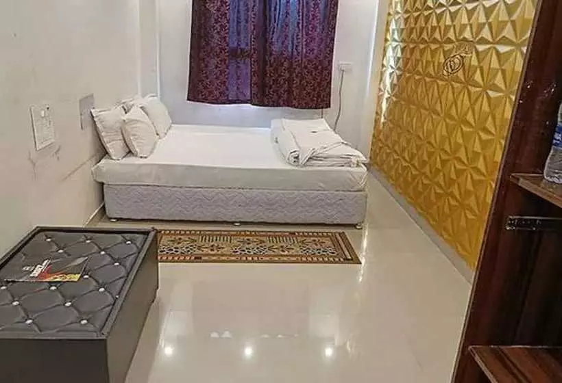 Fabhotel Buddha Saalt