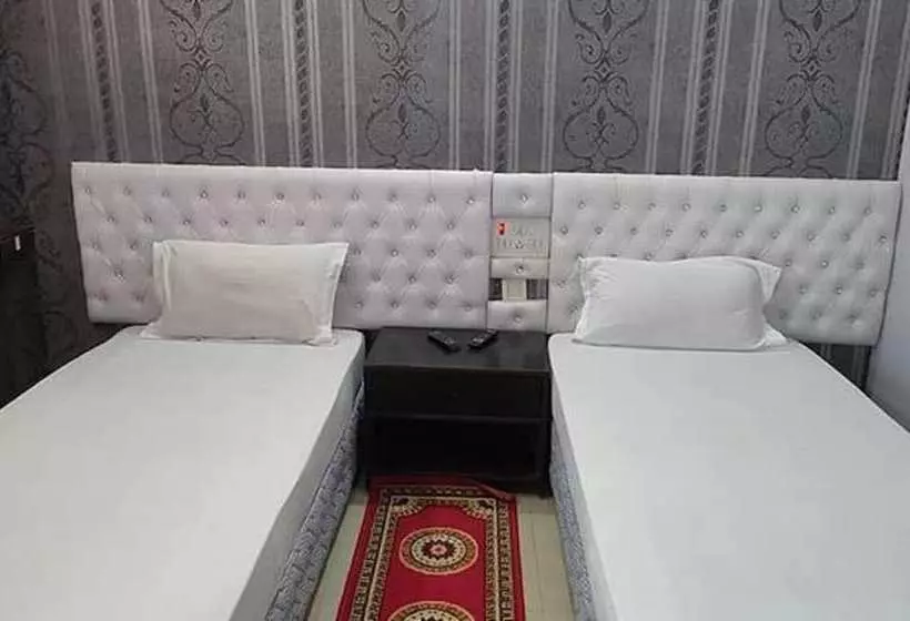 Fabhotel Buddha Saalt