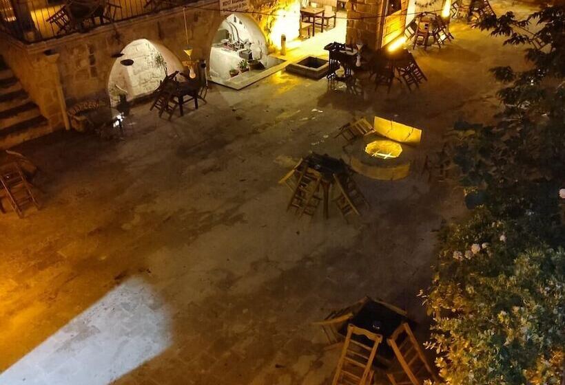 Mons Masius Boutique Hotel Teras