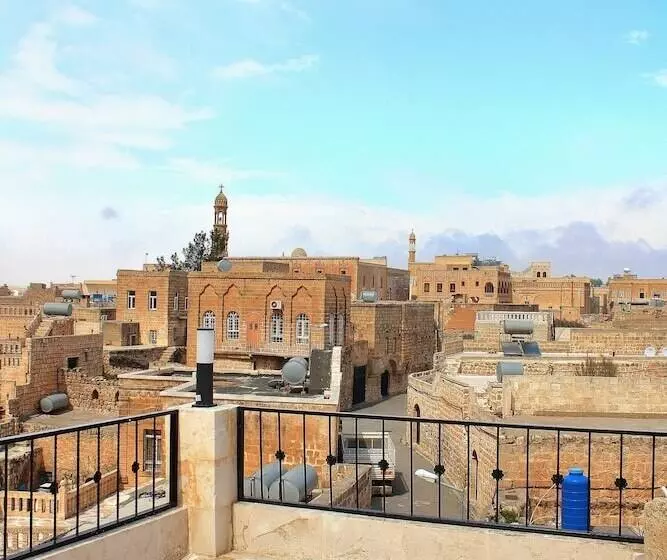 Mons Masius Boutique Hotel Teras