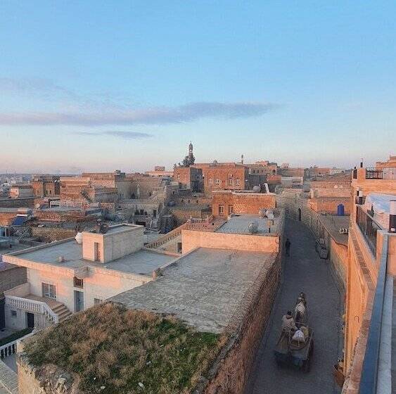 Mons Masius Boutique Hotel Teras