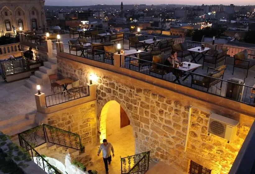 Mons Masius Boutique Hotel Teras