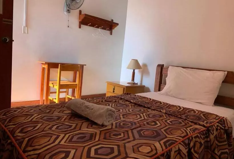 پانسیون Hostal El Amigo