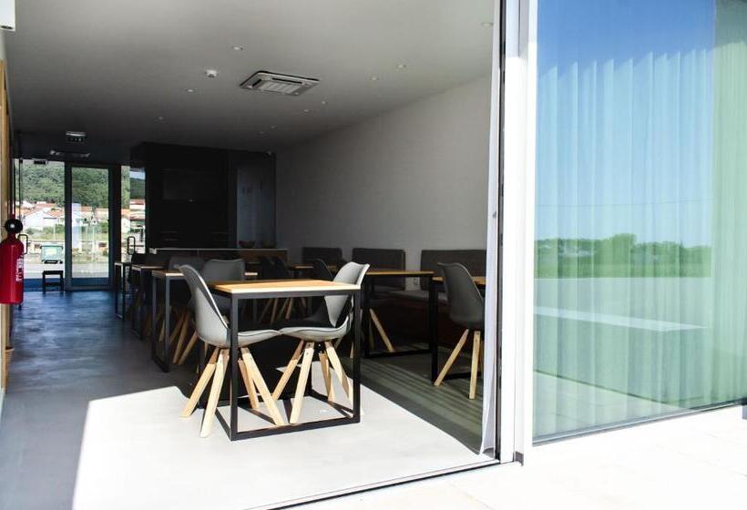 هاستل Marinhas Bed & Breakfast