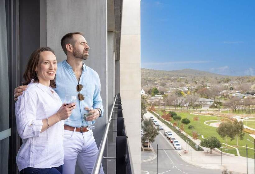 Otel The Sebel Canberra Campbell