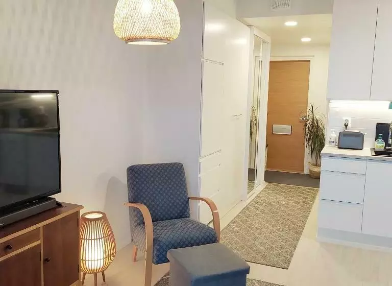 Lovely New City Apartment All Amenities