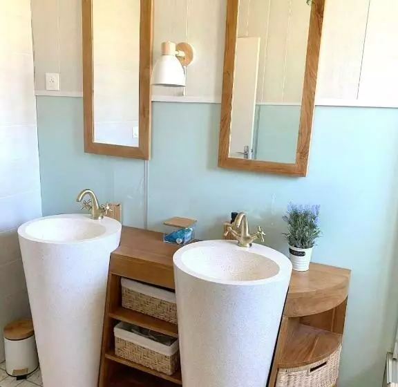 Maison Vue Mer A Plouguerneau