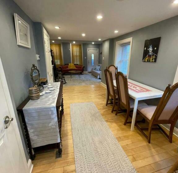 Northern Liberties Retreat