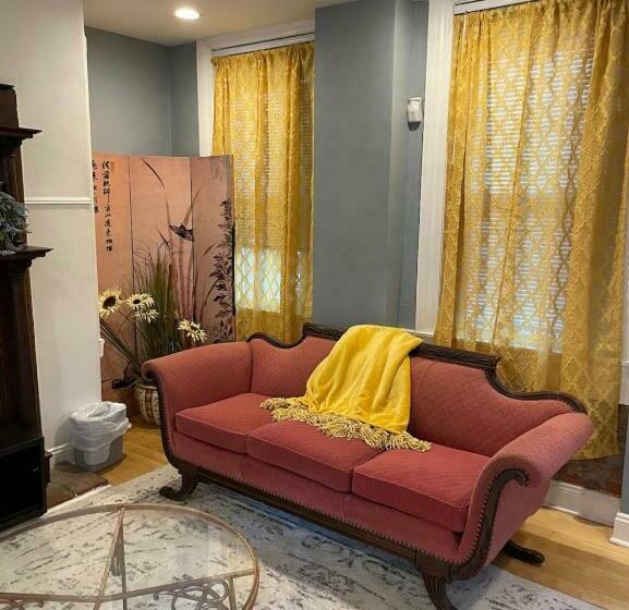 Northern Liberties Retreat