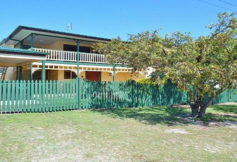 펜션 Amberlee House   Bring Your Own Linen