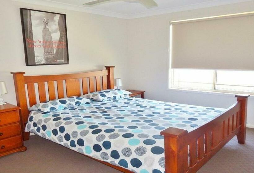 펜션 Amberlee House   Bring Your Own Linen