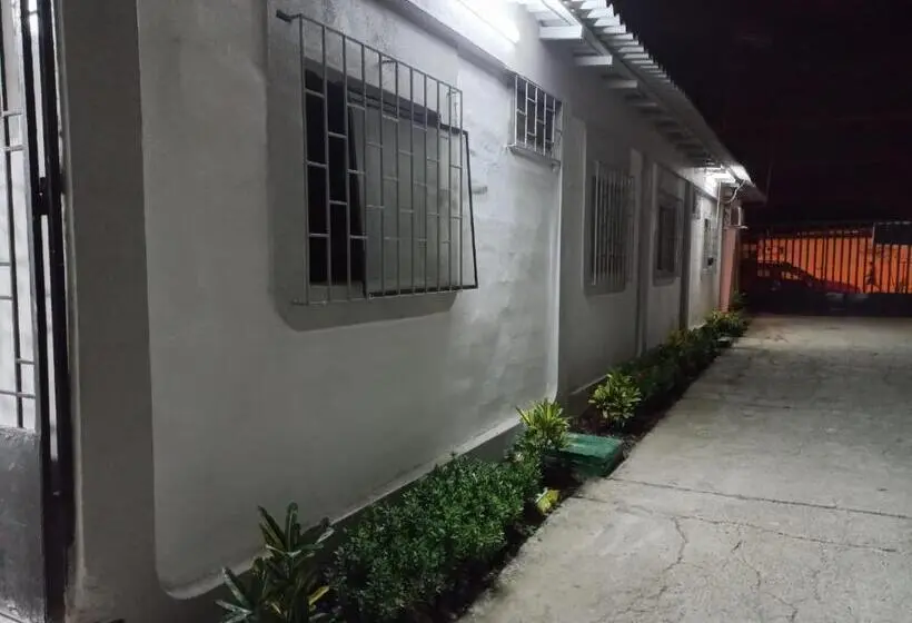 پانسیون Habitación Suite Sencilla Playas