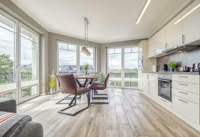 Strandstraße 16 Wohnung 6