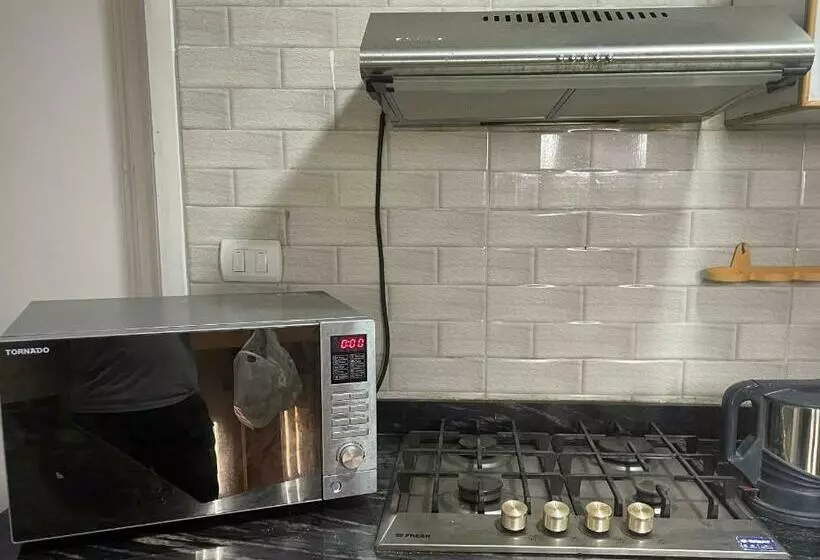 شاليه غرفتين ع البحر بقريه اندلسيه مرسي مطروح