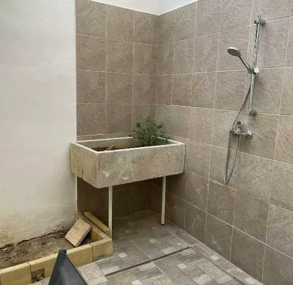 Aamiaismajoitus (B&B) Dimora Nonna Ada