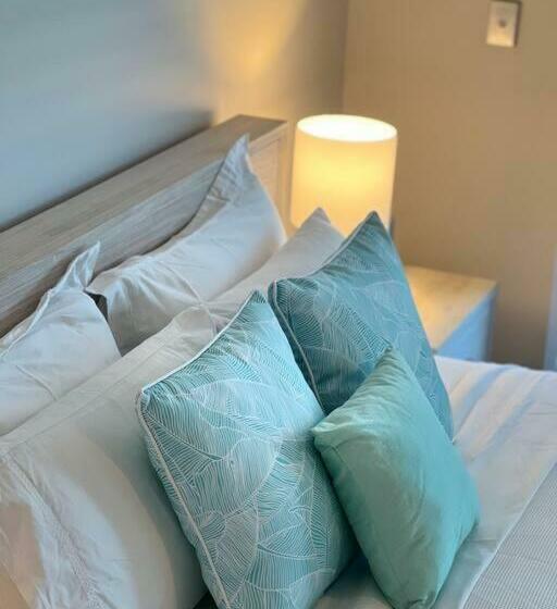 Cabarita Beach 3 Bed Apt Beach Front With Resort Pools & Spa