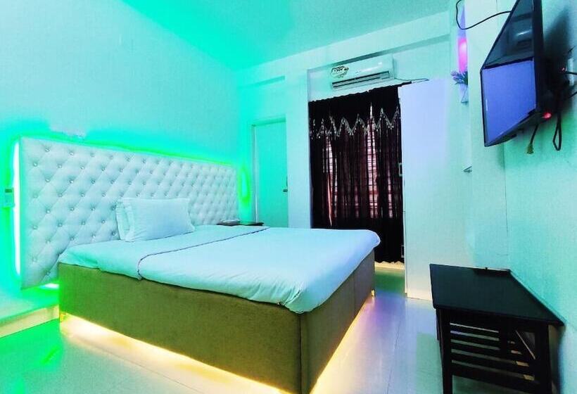 هتل White Rose Suites Ltd