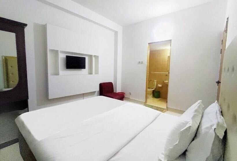 هتل White Rose Suites Ltd