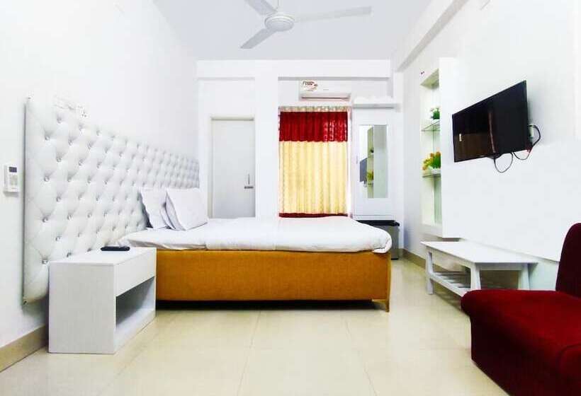 هتل White Rose Suites Ltd