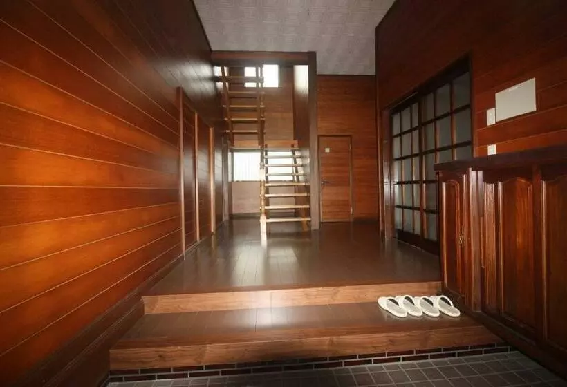 House   Vacation Stay 11188v